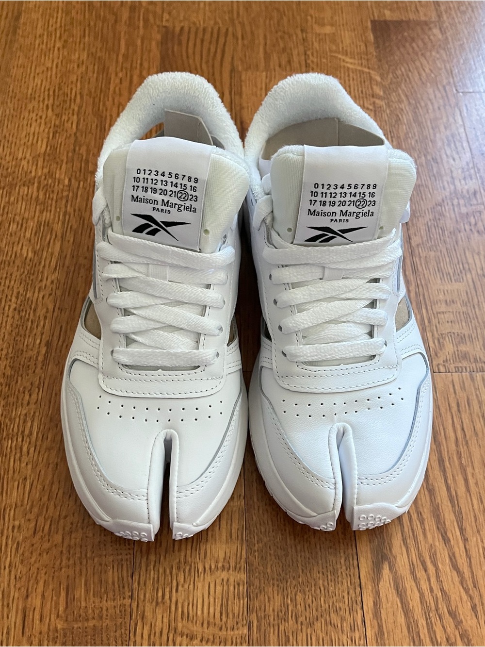 Madison Margiela x Reebok tabi sneakers, 6, white